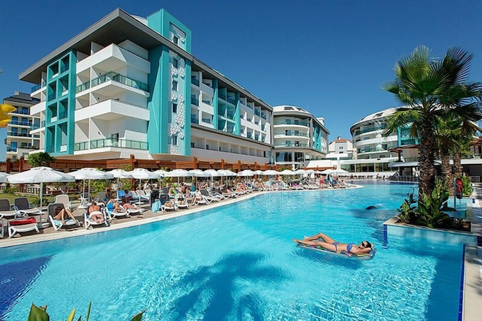 Imagen general del Hotel Seashell Resort and Spa. Foto 1