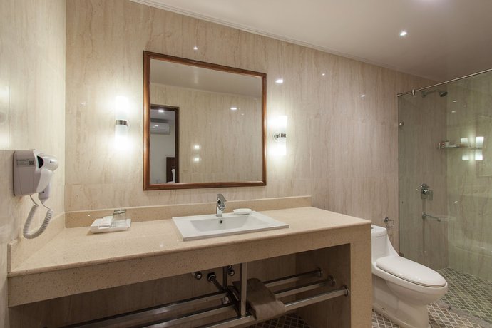 Imagen de la habitación del Hotel Seashell Suites And Villas. Foto 6