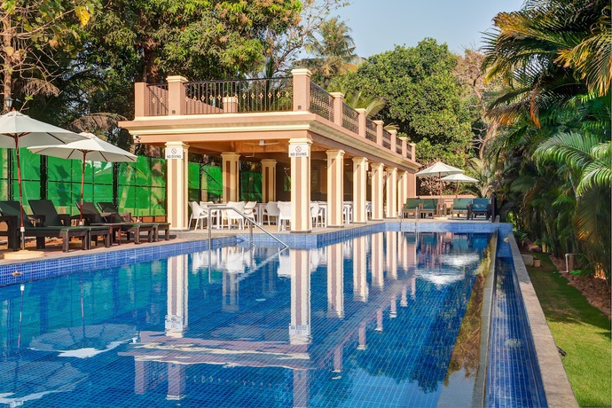 Imagen de la piscina del Hotel Seashell Suites And Villas. Foto 19