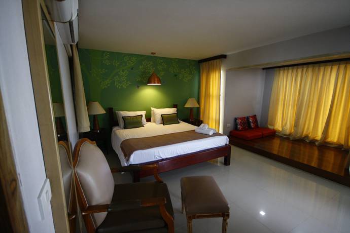 Imagen de la habitación del Hotel Seashell Village Resort. Foto 10