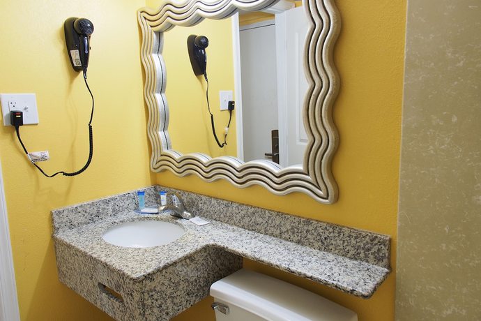Imagen de la habitación del Hotel Seashire Inn and Suites. Foto 10