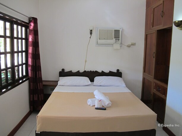 Imagen de la habitación del Hotel Seashore Beach Resort. Foto 21