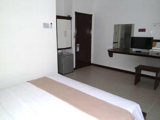 Imagen de la habitación del Hotel Seashore Beach Resort. Foto 25