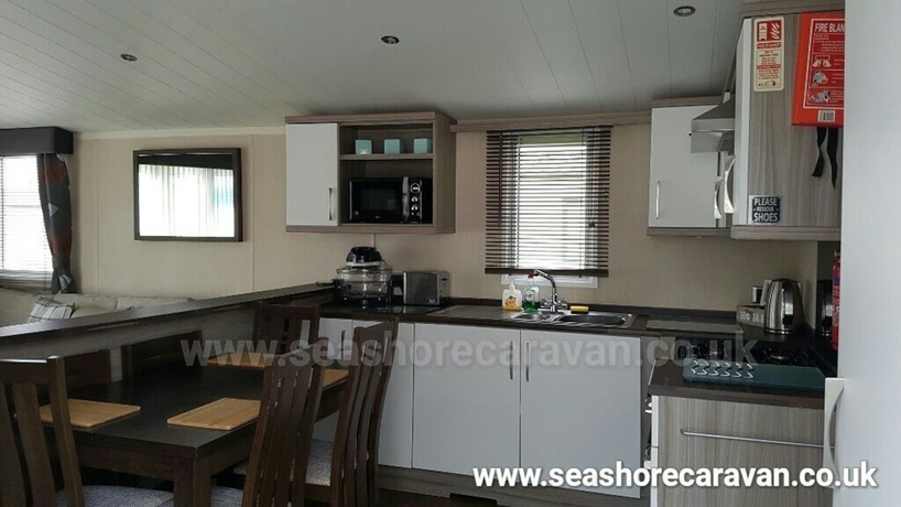 Imagen de la habitación del Hotel Seashore Caravan. Foto 2
