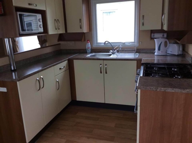 Imagen de la habitación del Hotel Seashore Caravan. Foto 5