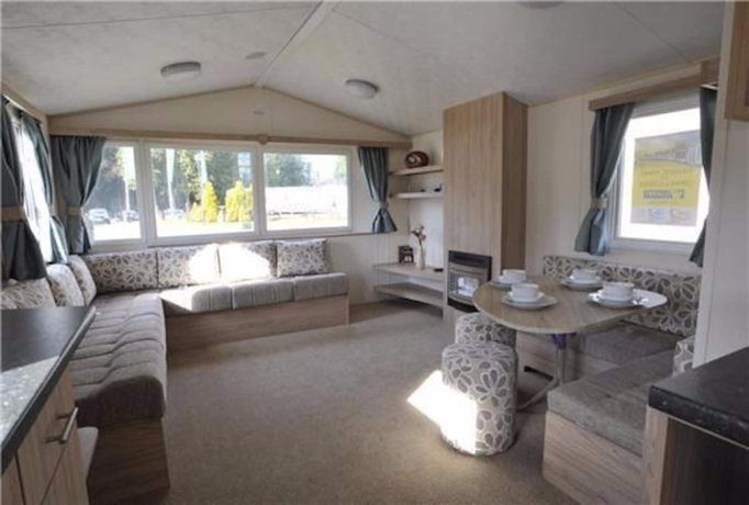 Imagen de la habitación del Hotel Seashore Caravan. Foto 6