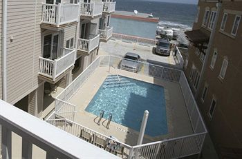 Imagen de los interiores del Hotel Seaside Amelia Inn. Foto 12