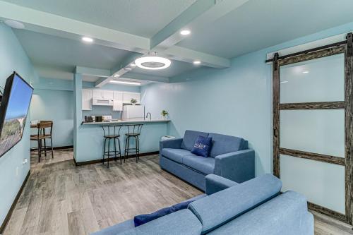 Imagen general del Hotel Seaside Boutique, Waves At Your Doorstep. Foto 11