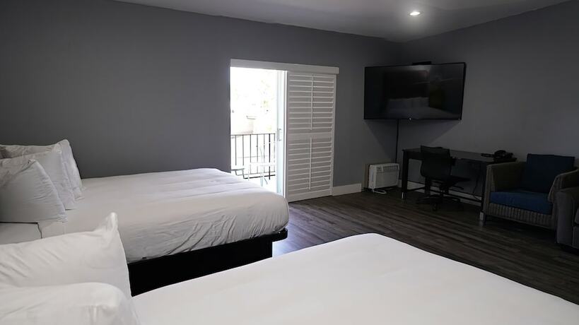 Imagen general del Hotel Seaside Inn And Suites. Foto 2