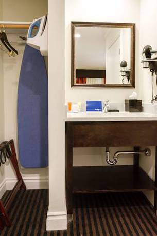 Imagen de la habitación del Hotel Seaside Inn. Foto 7