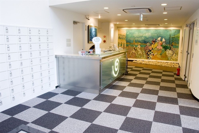 Imagen de los interiores del Hotel Seaside Inn Omori. Foto 12