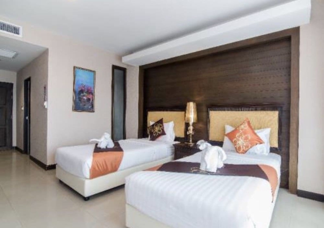Imagen de la habitación del Hotel Seaside Jomtien Beach. Foto 6