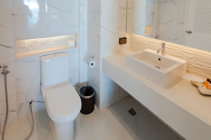 Imagen de la habitación del Hotel Seaside Jomtien Beach. Foto 15