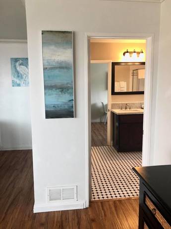 Imagen de la habitación del Hotel Seaside Laguna Inn and Suites. Foto 2
