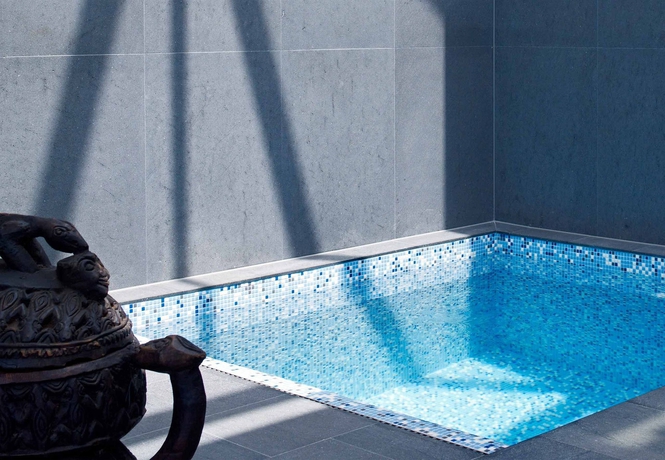 Imagen de la piscina del Hotel Seaside Los Jameos Playa. Foto 7