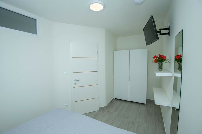 Imagen general del Hotel Seaside Luxury Suites. Foto 7