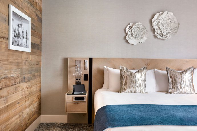 Imagen de la habitación del Hotel Seaside North Vancouver. Foto 14