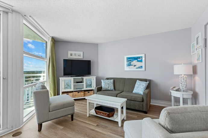 Imagen de la habitación del Hotel Seaside Resort. Foto 20