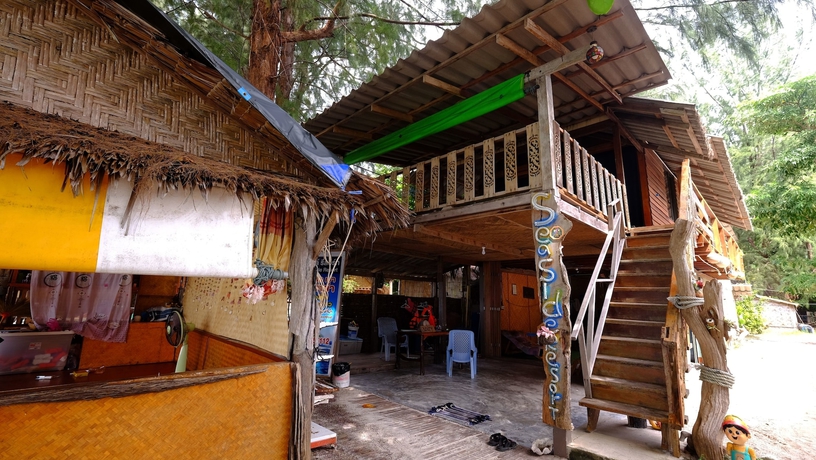 Imagen de los exteriores del Hotel Seaside Resort Koh Lipe. Foto 14