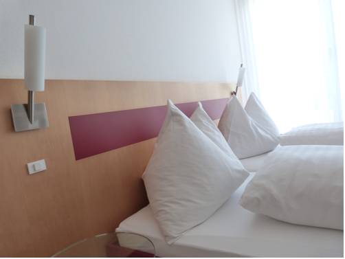 Imagen de la habitación del Hotel Seaside, SPIEZ. Foto 4