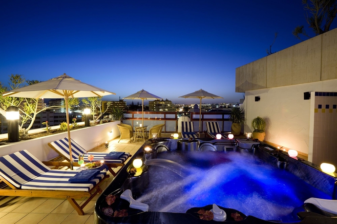 Imagen de los exteriores del Hotel Seaside Sandy Beach. Foto 8