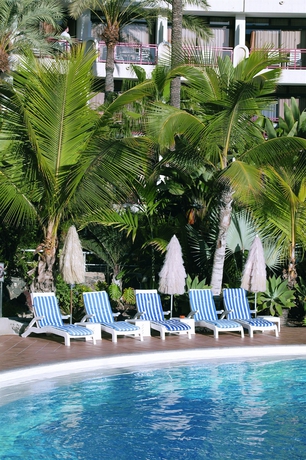 Imagen de la piscina del Hotel Seaside Sandy Beach. Foto 16