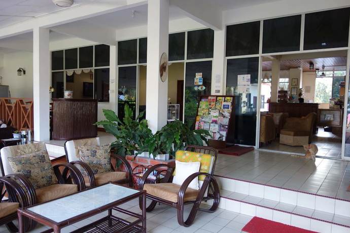 Imagen de los interiores del Hotel Seaside Travellers Inn. Foto 19