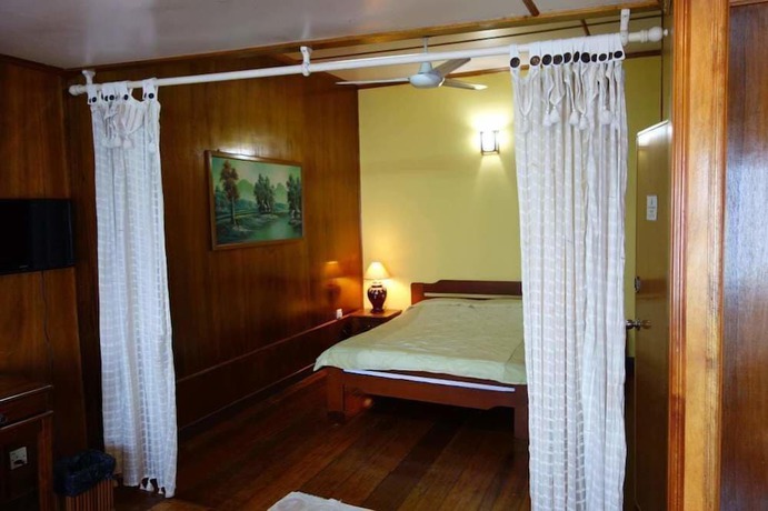Imagen de la habitación del Hotel Seaside Travellers Inn. Foto 10
