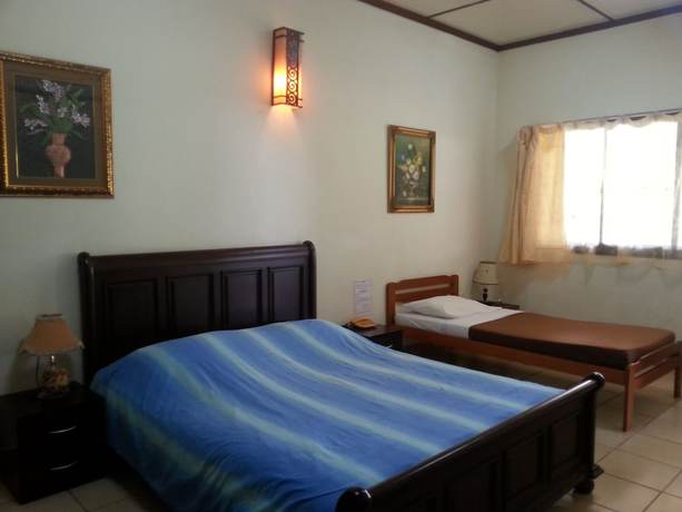 Imagen de la habitación del Hotel Seaside Travellers Inn. Foto 13