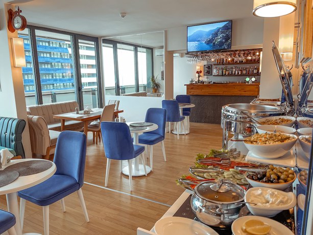 Imagen del bar/restaurante del Hotel Seaside VIP40. Foto 6