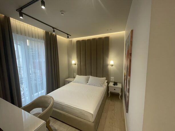 Imagen general del Hotel Seaside, Vlore. Foto 8