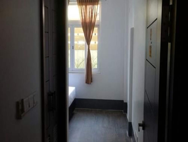 Imagen de los interiores del Hotel Season Bandb - Ngapali - Hostel. Foto 19