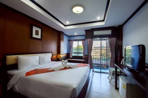 Imagen de la habitación del Hotel Season Palace Huahin. Foto 9