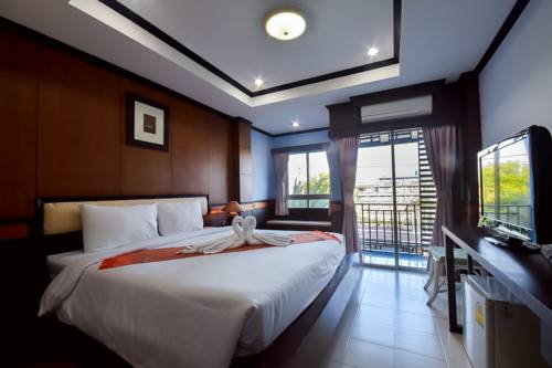 Imagen de la habitación del Hotel Season Palace Huahin. Foto 11
