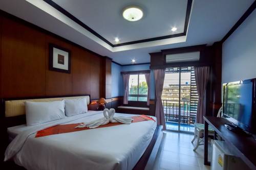 Imagen de la habitación del Hotel Season Palace Huahin. Foto 13