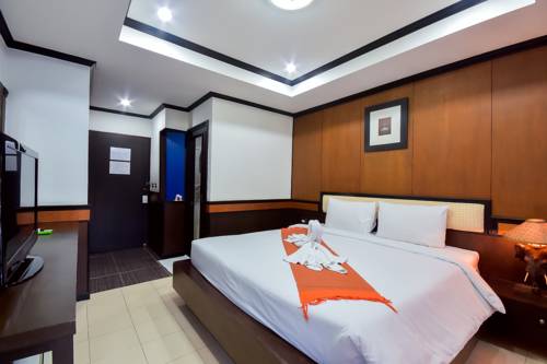 Imagen de la habitación del Hotel Season Palace Huahin. Foto 15