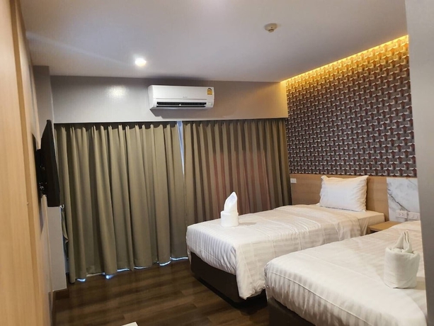 Imagen de la habitación del Hotel Season Place. Foto 8