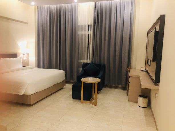 Imagen de la habitación del Hotel Seasons Barka. Foto 16