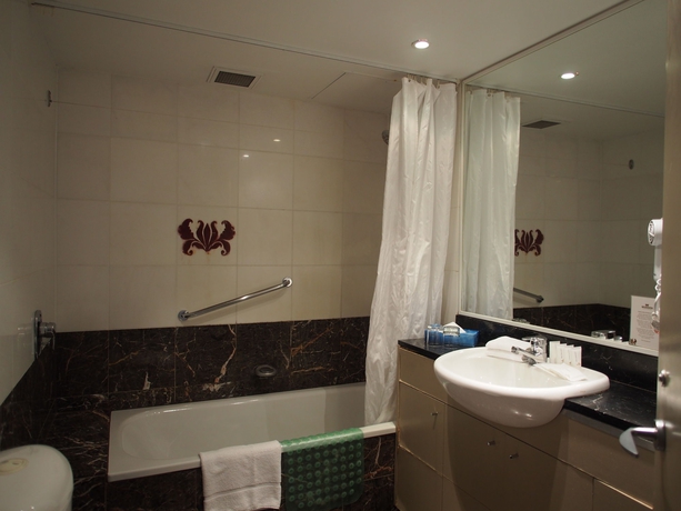 Imagen de la habitación del Hotel Seasons Darling Harbour. Foto 5