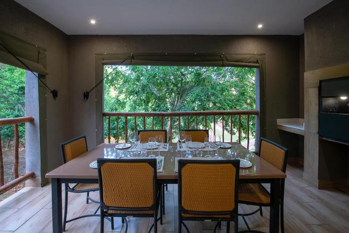 Imagen de los interiores del Hotel Seasons Golf Leisure Spa. Foto 7