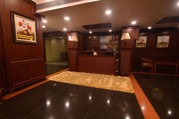 Imagen de los interiores del Hotel Seasons Hotels and Resorts. Foto 11