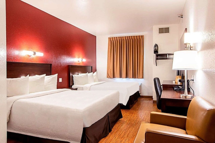 Imagen de la habitación del Hotel Seasons Inn Traverse City. Foto 5