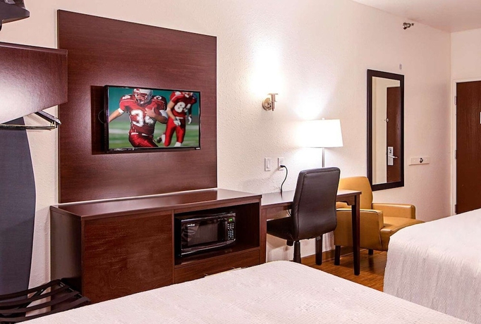 Imagen de la habitación del Hotel Seasons Inn Traverse City. Foto 7