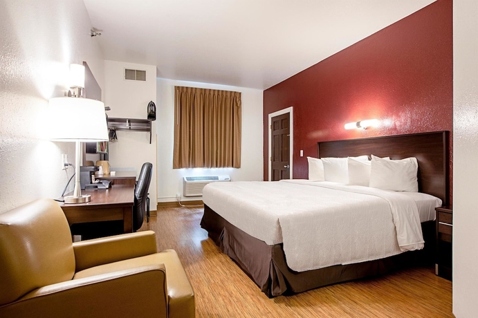 Imagen de la habitación del Hotel Seasons Inn Traverse City. Foto 11
