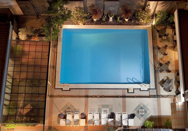 Imagen de la piscina del Hotel Seasons Of Perth. Foto 16