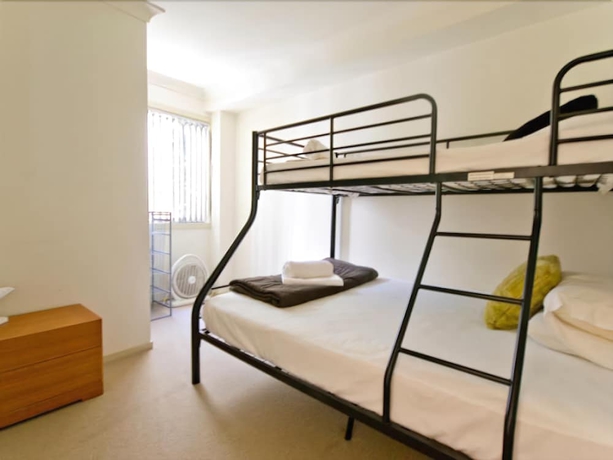 Imagen de la habitación del Hotel Seaspray Apartments. Foto 3