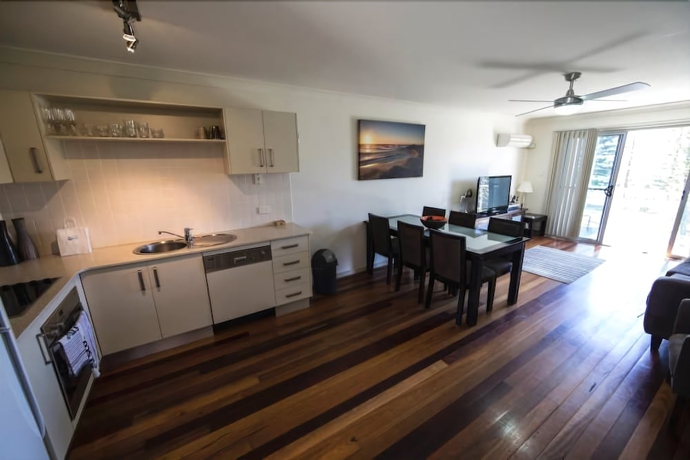 Imagen de la habitación del Hotel Seaspray Apartments. Foto 12