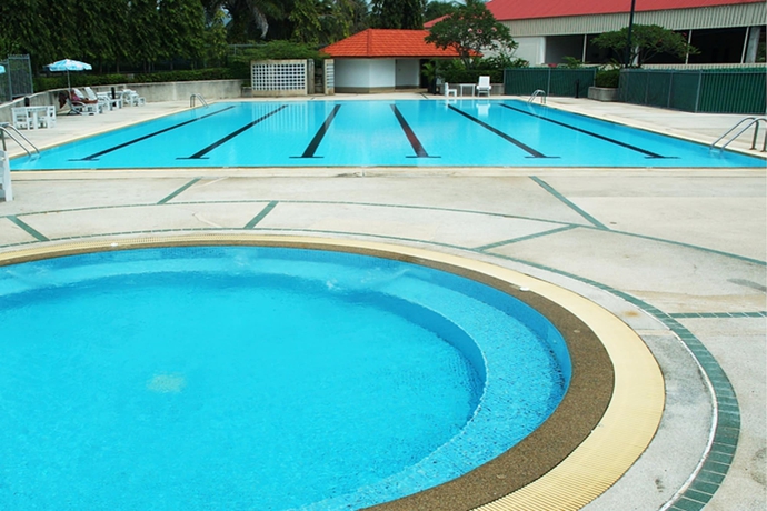 Imagen de la piscina del Hotel Seastar and Service Apartment. Foto 18