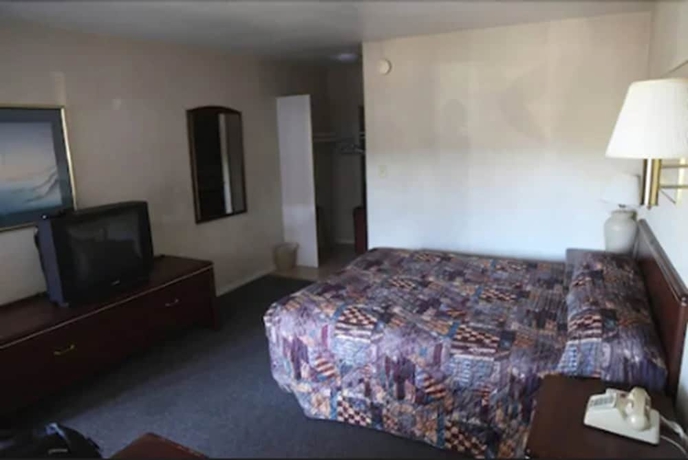 Imagen de la habitación del Hotel Seatac Inn. Foto 2