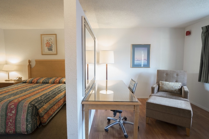 Imagen de la habitación del Hotel Seatac Inn. Foto 3